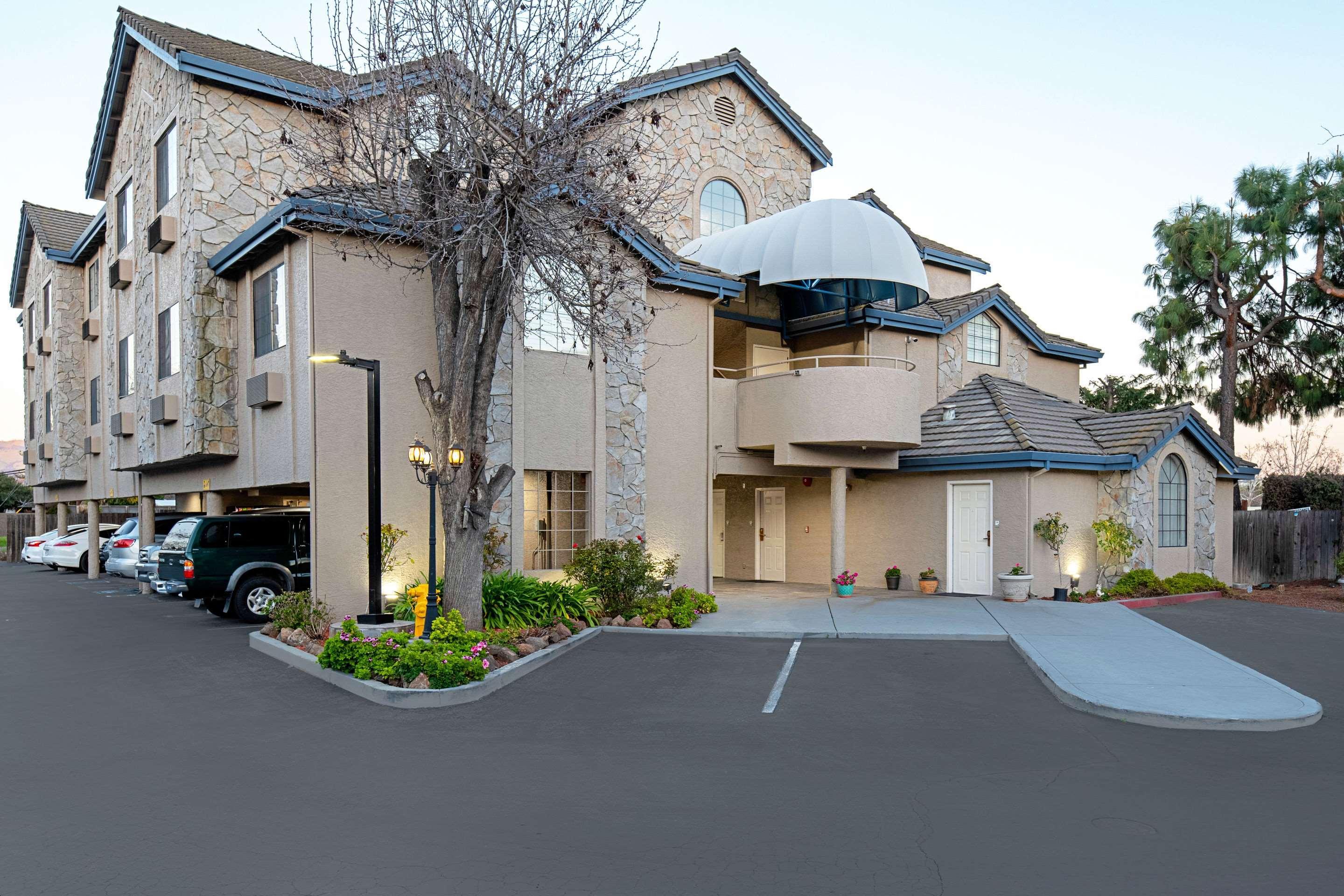 Clarion Inn Silicon Valley São José Exterior foto